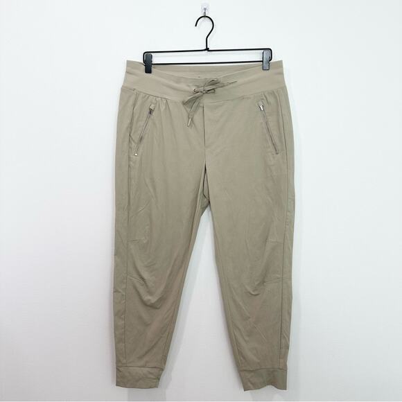 Athleta Trekkie North Jogger Ecru Mid Rise Pants size 12 - Picture 2 of 9